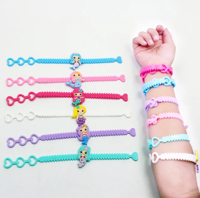 Amazon.com: Chunky Link Chain Bracelets for Women Girls Stackable Brass  Bead Stretch Bracelet Dainty Open Cuff Bracelets Layered Bracelet Bangles  Set Birthday Party Gift: Clothing, Shoes & Jewelry
