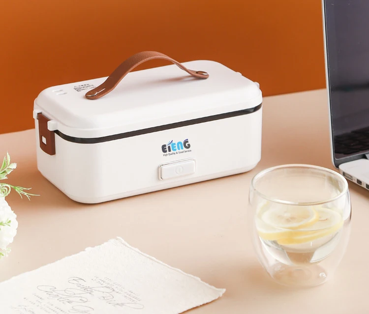 Hot Lunch Bag: Thanko's USB-powered lunch box warmers