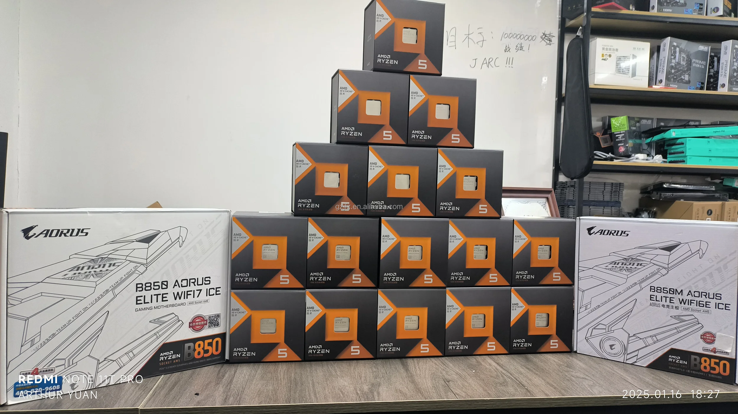 Processador AMD Ryzen 7 9800X3D em Tray, 8 Núcleos, 4.70 GHz