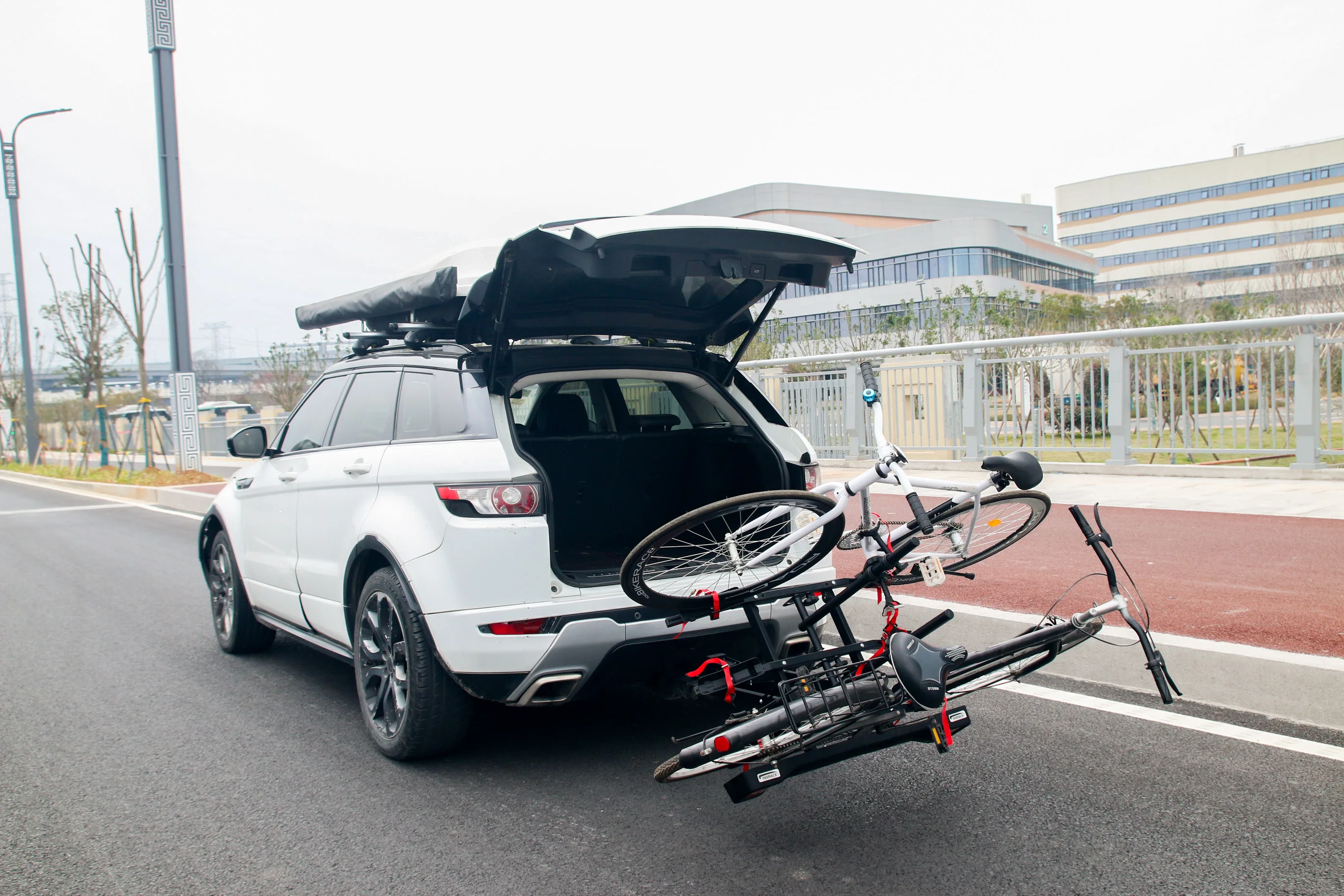 Oem Manufacturer Customizable Trunk Mount Bicycle Rack 3 Bikes Hitch