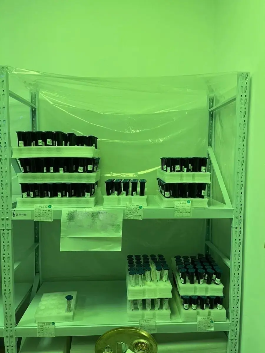 Aventk Uv Adhesive 5001v1 Uv Curing Adhesive Conformal Coating For Pcba