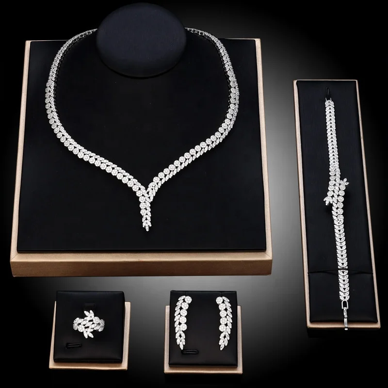 TOFBS Ensemble Bijoux Femme Fille - Zircone Cubique Pendentif, Boucles, Bracelet & Bague - Coffret Élégant Et Brillant Pour Mariage, Fête, Anniversaire
