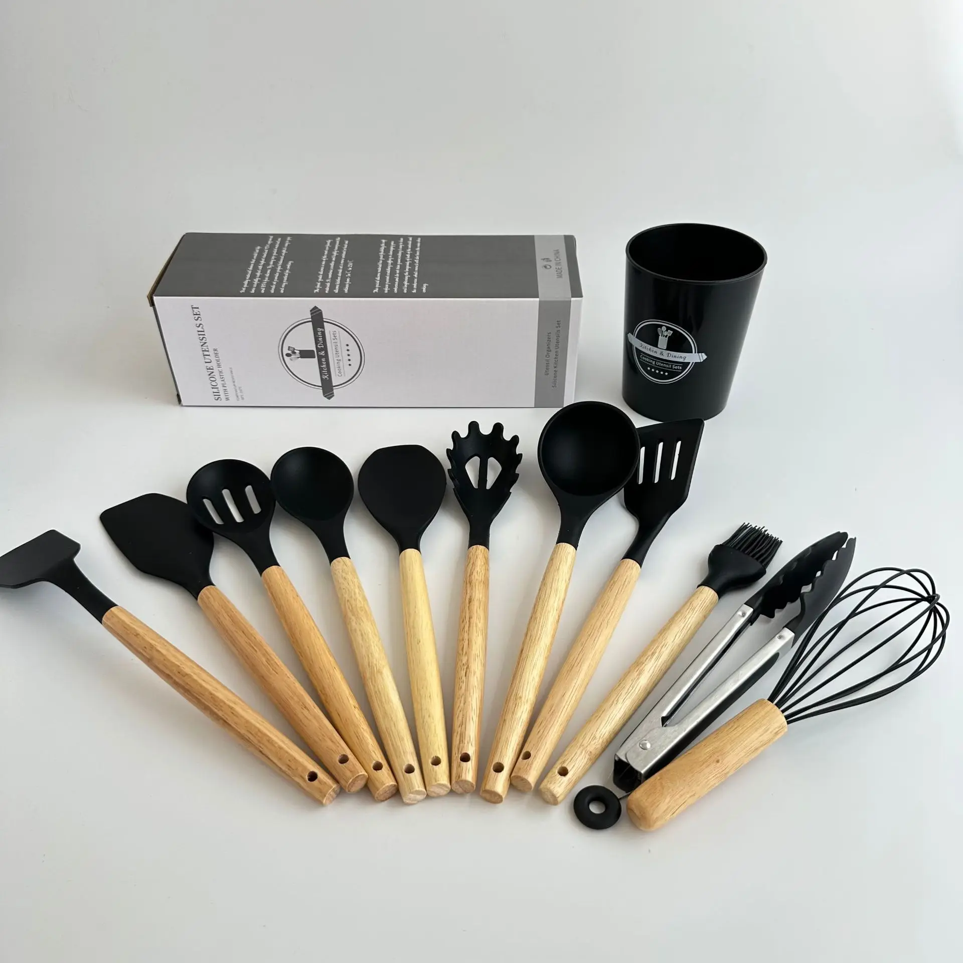 Hotseller Bakeware Set Nonstick Heat Resistant Wooden Handle Silicone