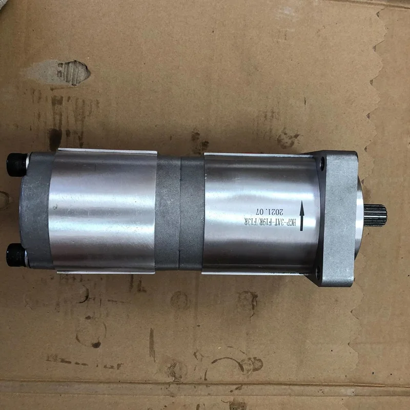 ukiuki Amazon.com: Omix-Ada 130526 Spark Plug Compares to Champion