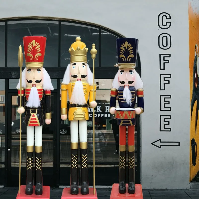 2022 New Giant Christmas Nutcrackers 1.2m 1.8m 2.2m Life Size Nutcrackers Christmas Party Wooden