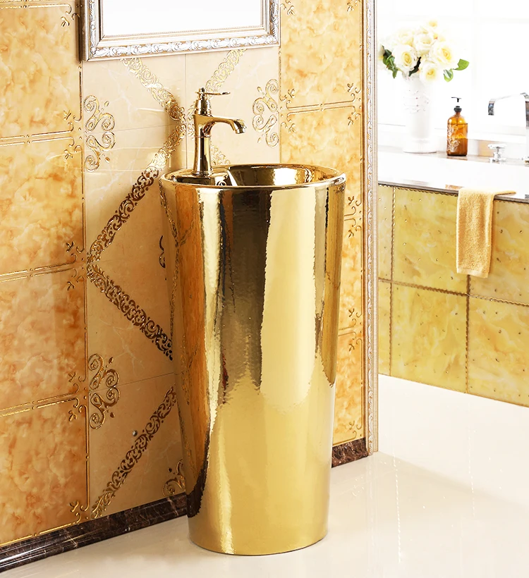 Golden Bathroom Set Luxury Sanitary Ware Ceramic Gold Toilet And Sink