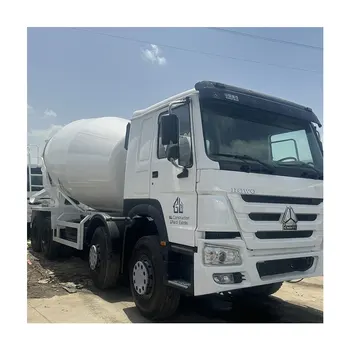 Sinotruk  concrete mixer 8X4 10-wheel concrete mixer transport mixer for sale