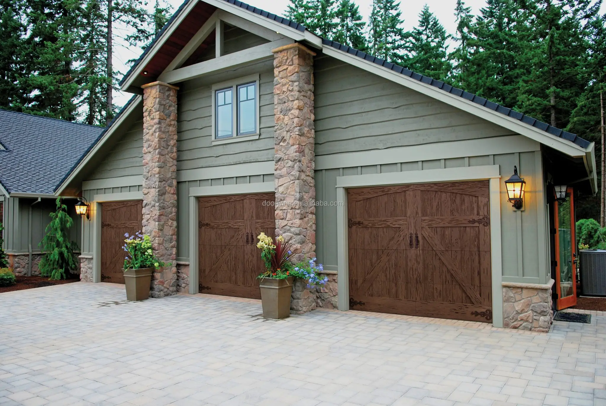 Private Custom Electric Remote App Control Remote Switch Solid Wood Garage Door, White Oak, Red Oak, Red Cedar Teak, Cherry