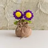 Bolsa de la suerte morada con margaritas de dos cabezas