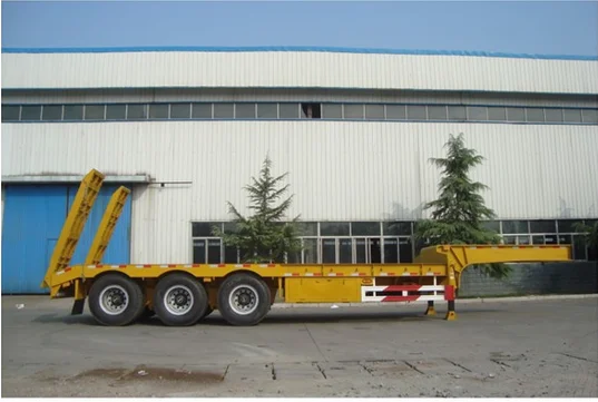 Vehicle Master 3 Axles 4 Axles 70 80 Ton Lowbed Semi Trailer Low Loader Transport Heavy Duty Equipment Extendable Lowboy Trailer