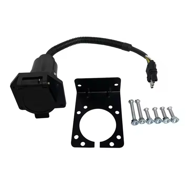 Factory Price 4-Way Flat Plug to 7-Way Round Blade Trailer Socket With Mounting Bracket for Trailer Connector