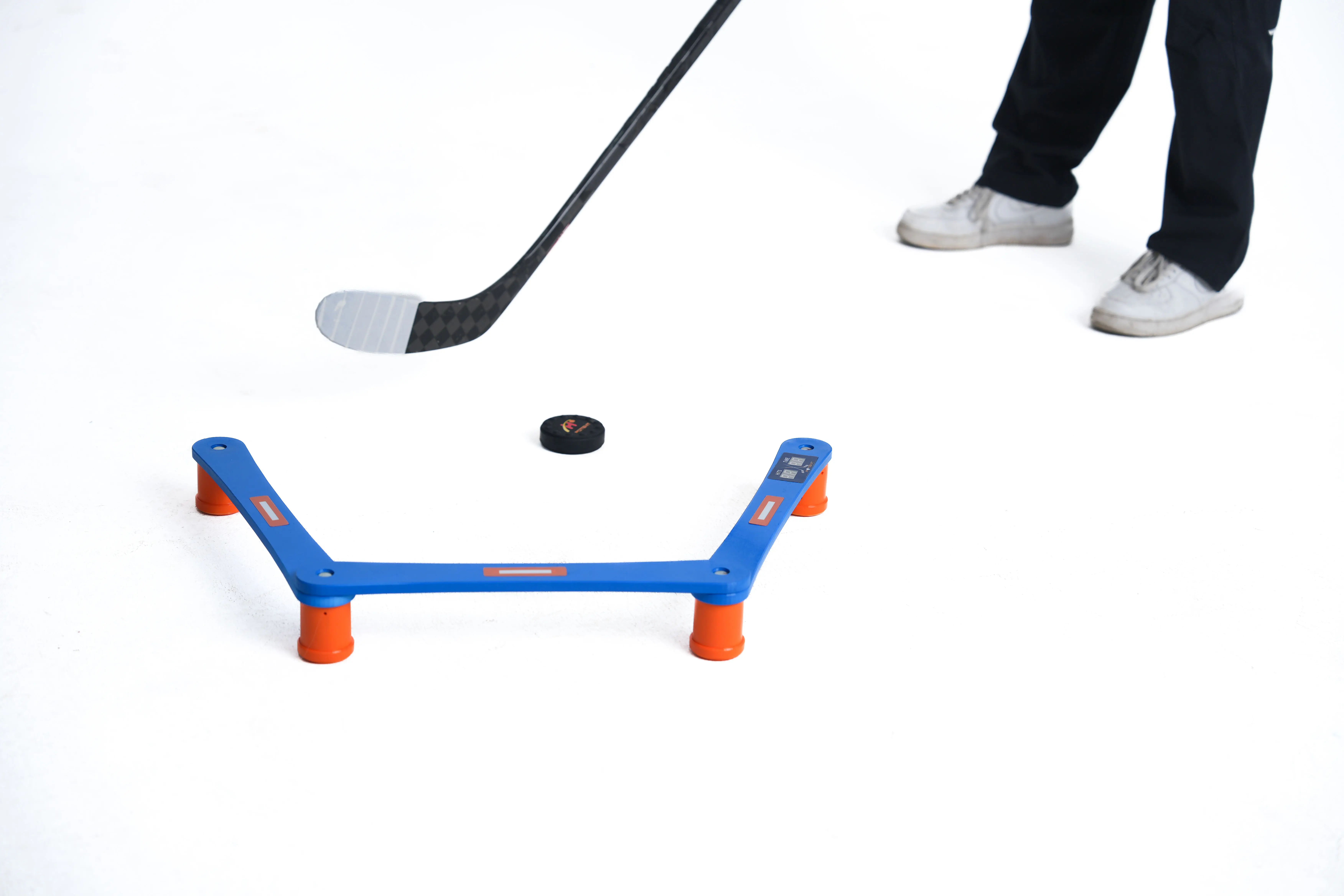 Smart Hockey Trainer Enhance Stickhandling with Ease