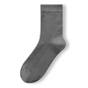 Gris oscuro