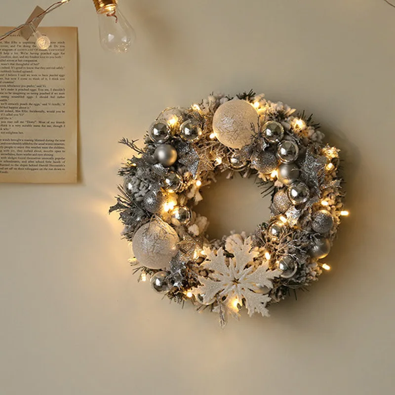 New Products Showcase Window Hanging Decoration Ambience Christmas Garland