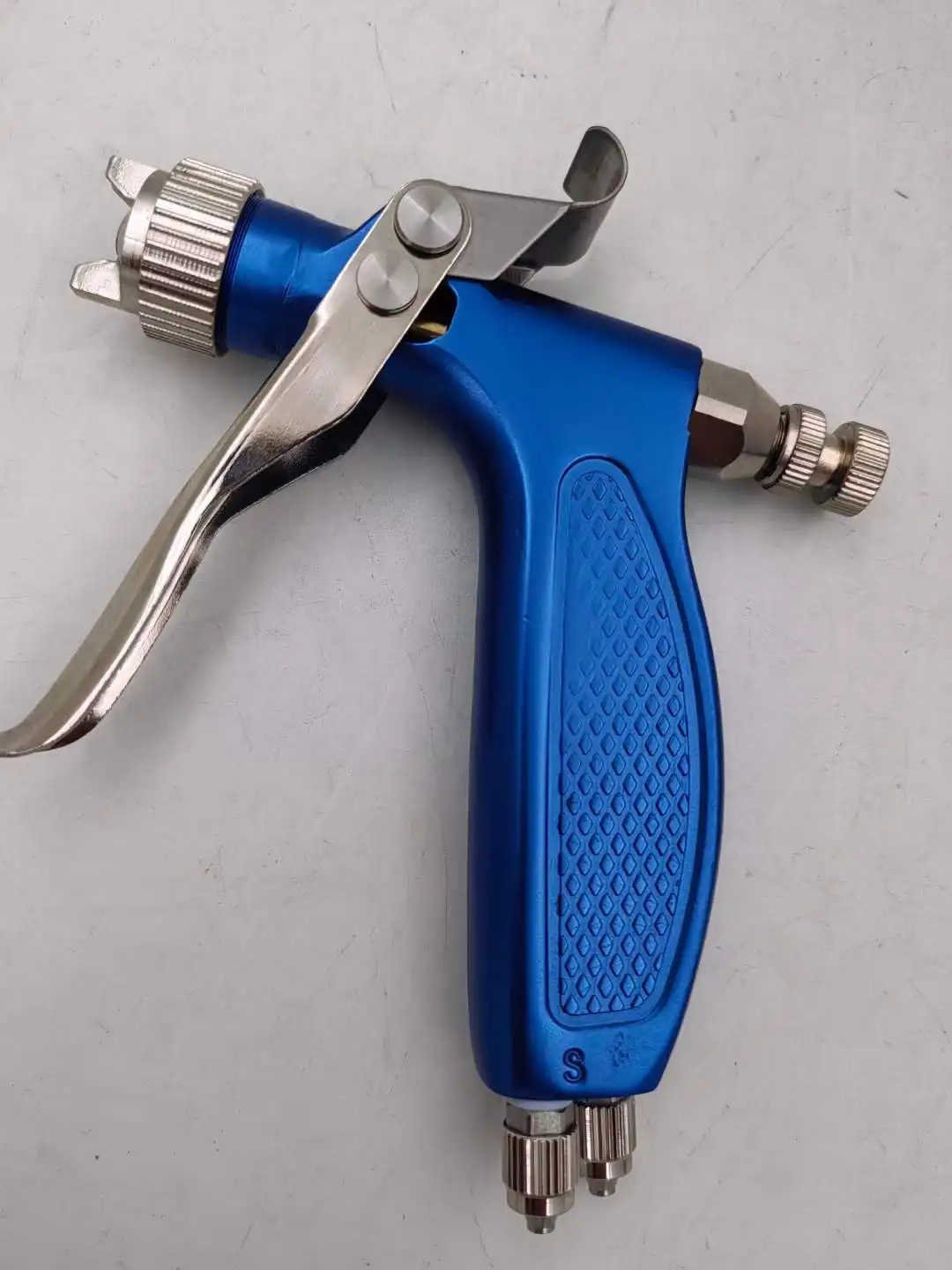 Alibaba.com: 0.3/0.5/0.8 caliber fan-shaped air spray gun for mold ...
