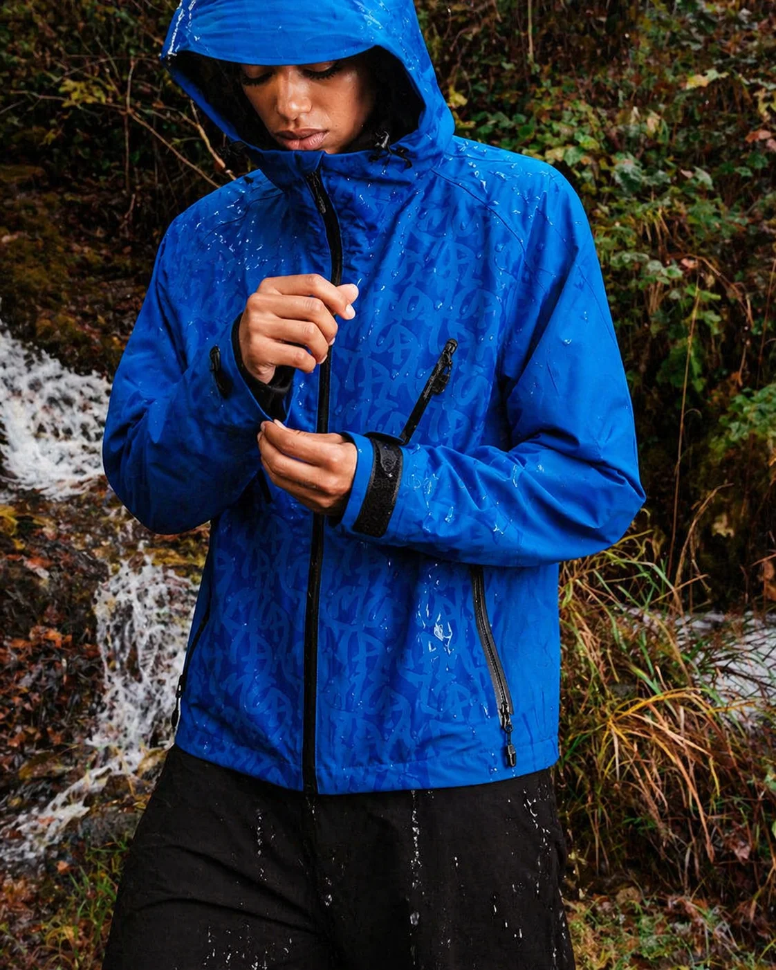 Custom Outdoor Windbreaker Hooded Coat Boxy Fit Zipper Polyester Nylon Windproof Shell All Over Printing Rain Waterproof Jacket gallery 4