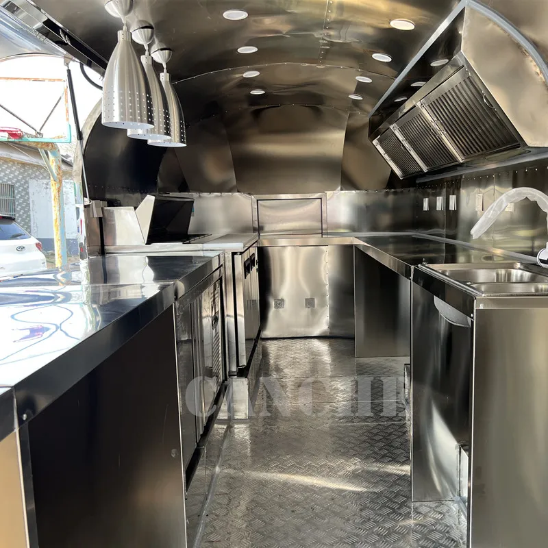 Airstream 684 Series 2