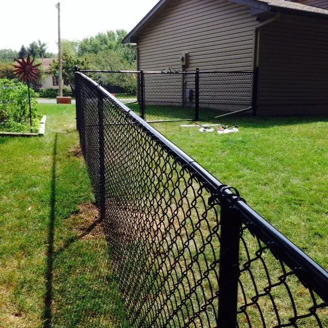 Wholesale Heat Treated Iron 8ft Tall Chain Link Fence Privacy Slats 1.5m High Eco-Friendly Rodent Proof Australia for Privacy