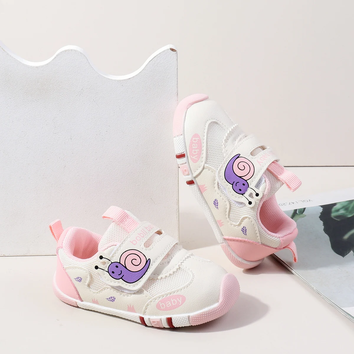 Spring and Autumn Mesh Breathable Toddler Shoes Boys Girls Soft Soled TPR Anti-slip Functional Shoes for Children supplier