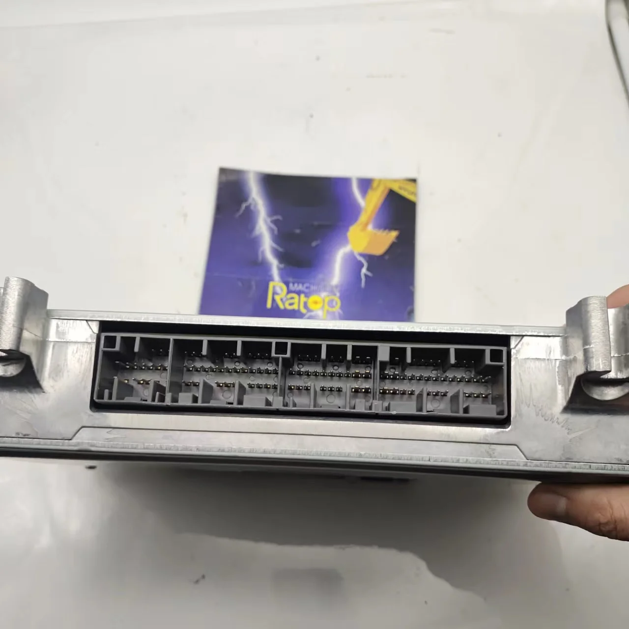 Durable Excavator Controller Board for Hitachi ZX200, ZX210