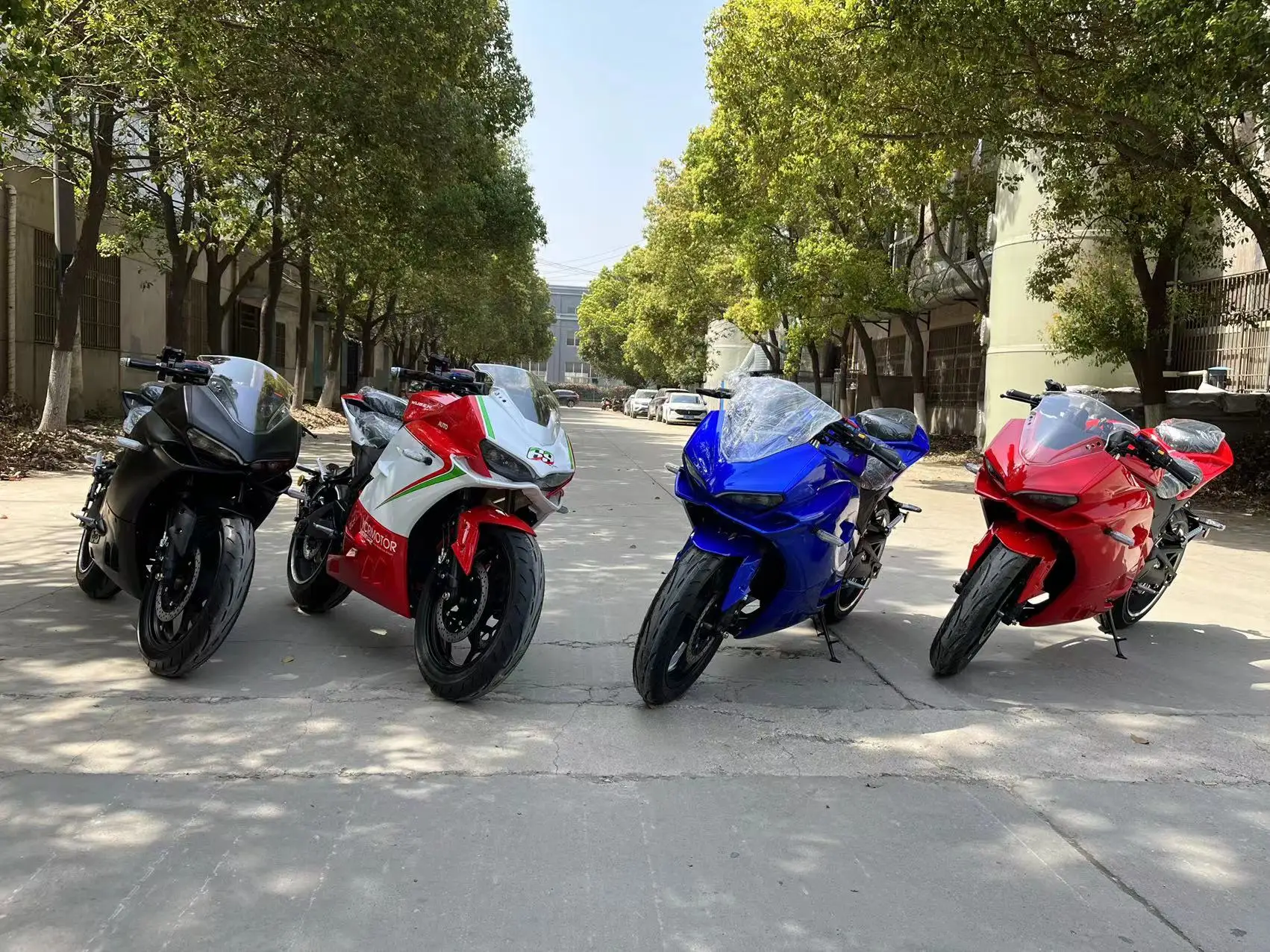 Ducati Motorcycle Electric with 10KW Motor Power - Racing - Ducati Electric Motorcycle Charging