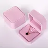 Caja de collar rosa
