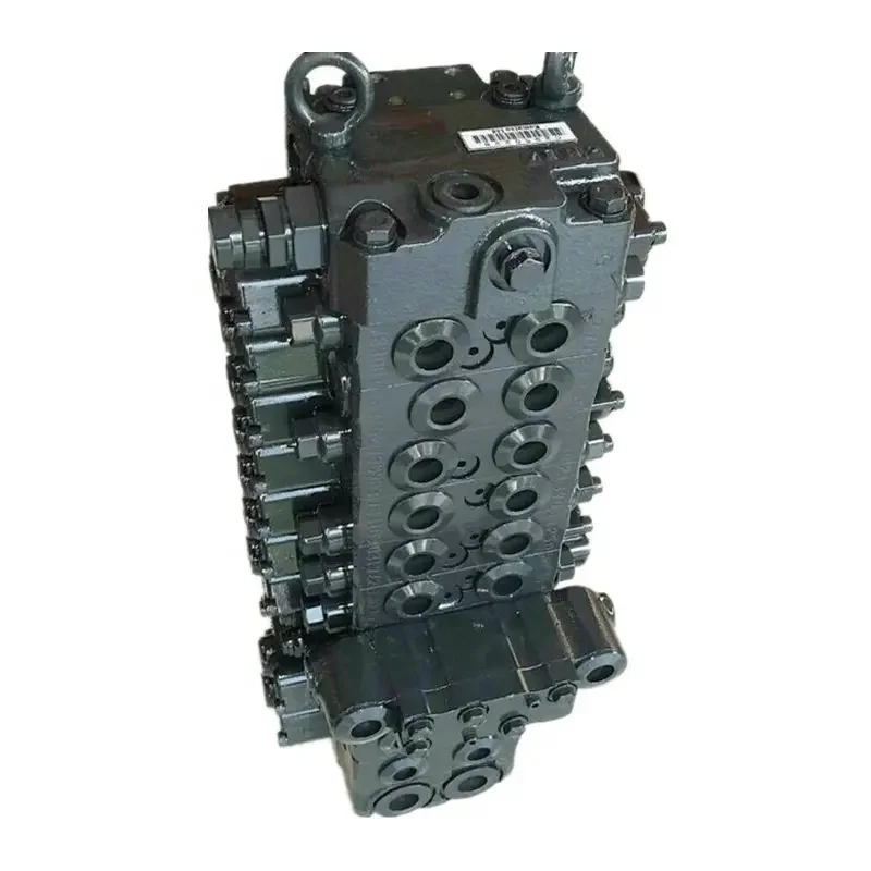 コマツ PC30－7用 ドーザー等のコントロールバルブ