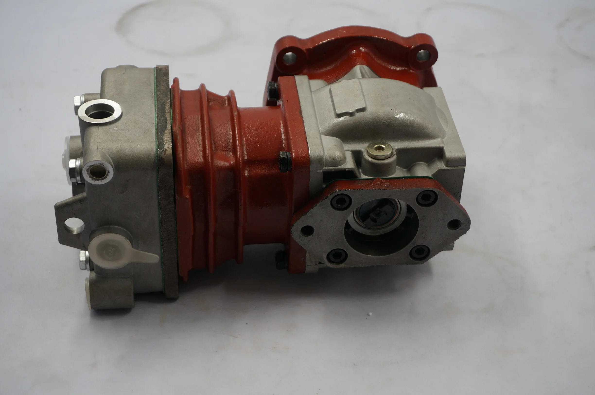 Air Compressor TCD2015 BFM1015 Engine Parts 0426 1513 0422 2619 0426 1514 04261513 04222619 04261514