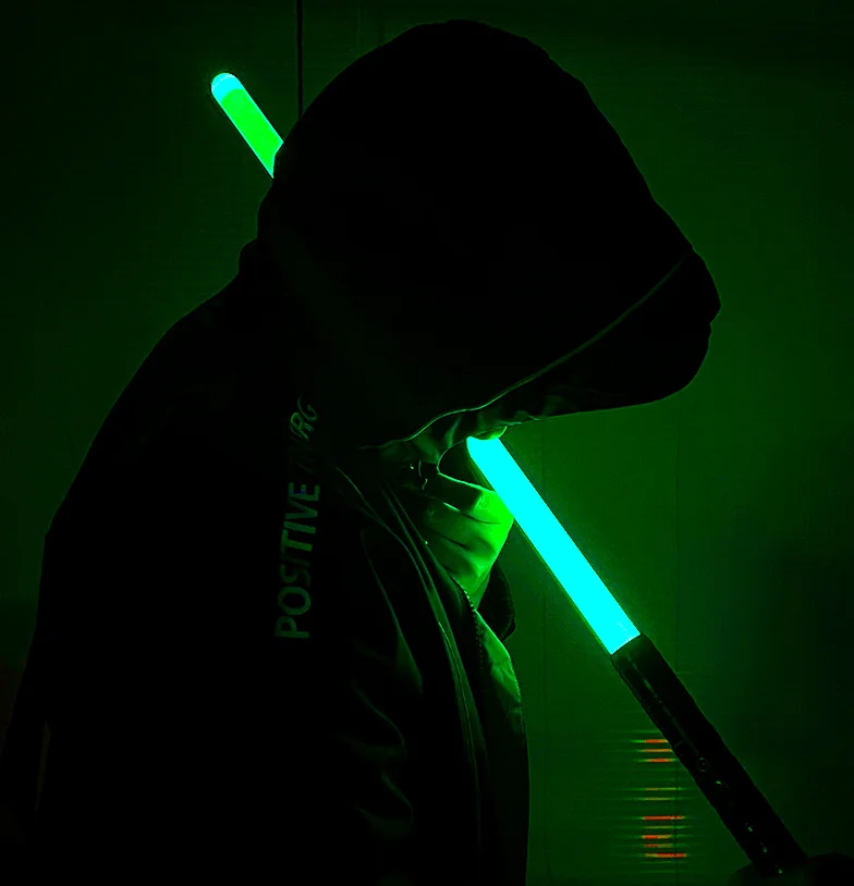 2023 Wholesale Children Plastic Glow Sticks Light Up Toy Kids Luminous Toys Led Flashing Toy