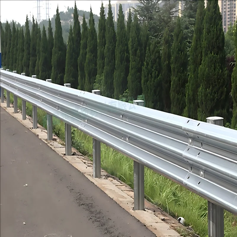 BXHL11  Beam Steel Highway Guardrail Crash Barrier Outdoor Safety Protection with Plastic Material supplier