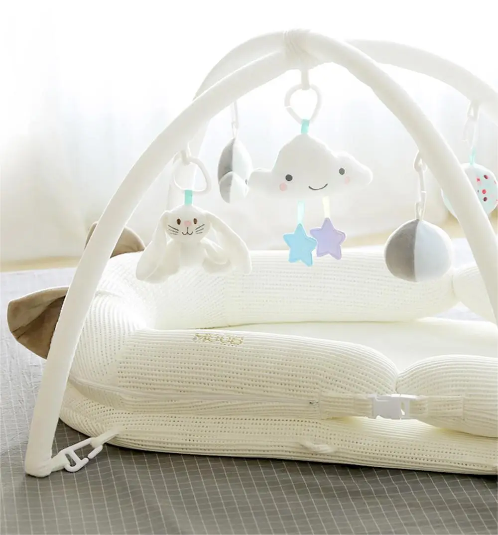 Baby Lounger Removable Slipcover Infant Nest Sleeper with mosquito net and toy rack Breathable Portable Adjustable supplier