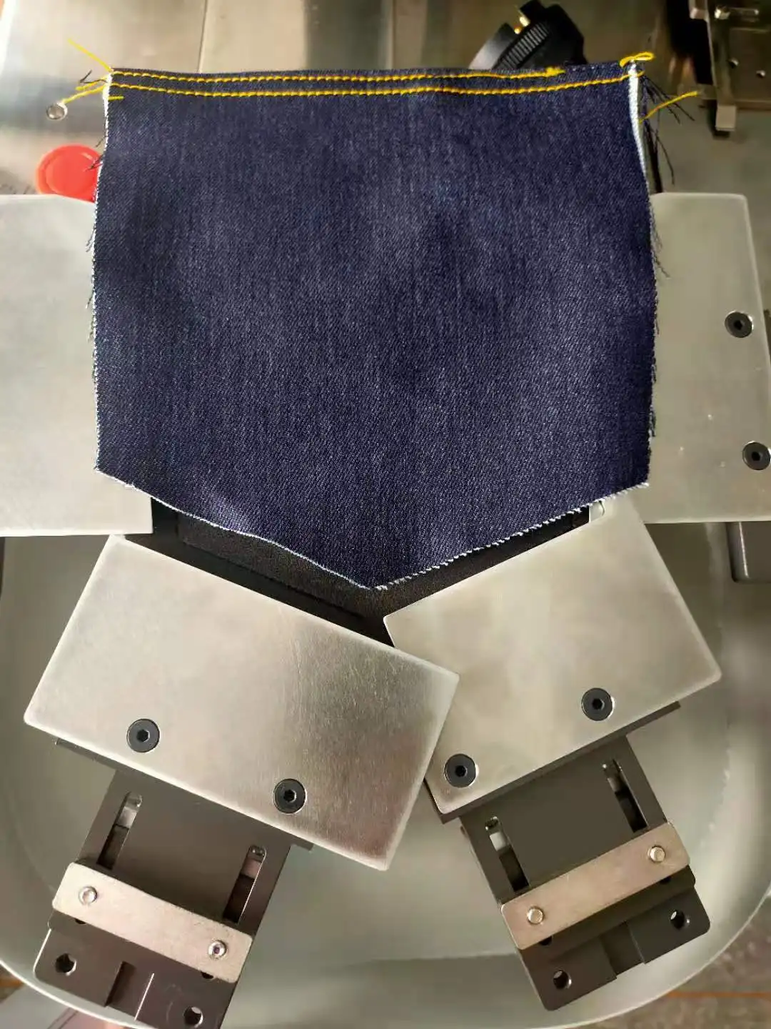 ッターアイ Qs120mtb自動ポケットセッターアイアンフリージーンズポケット取り付け補強パッチジュキ工業用ミシン Buy Juki