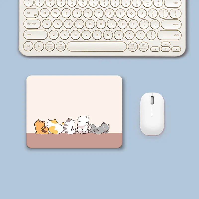 Квадратный коврик для