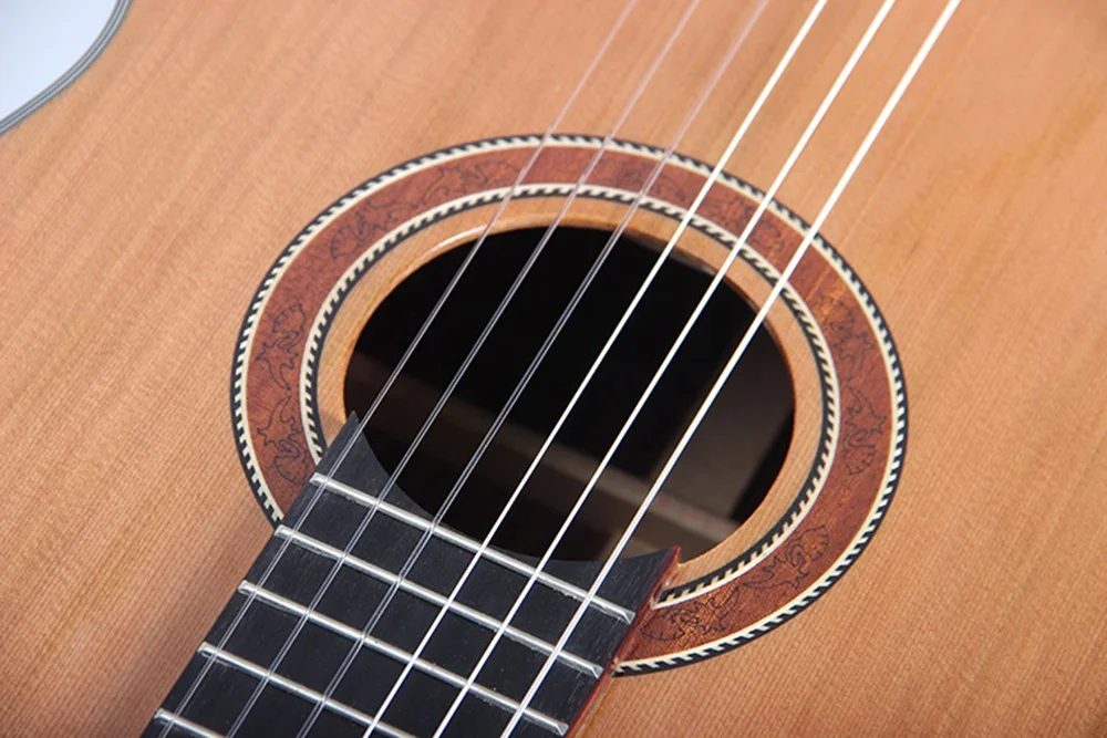 Chihiro CH-GS2100S Classical Guitar - High Grade Cedar