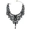 Colgante de perlas de encaje negro