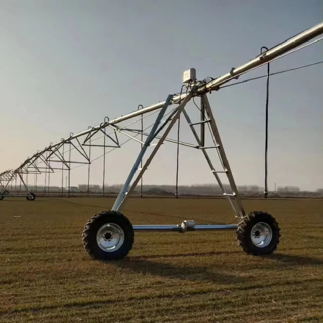Most Popular Power Supply Agricultural Center Pivot Irrigation Equipment Large Coverage Area