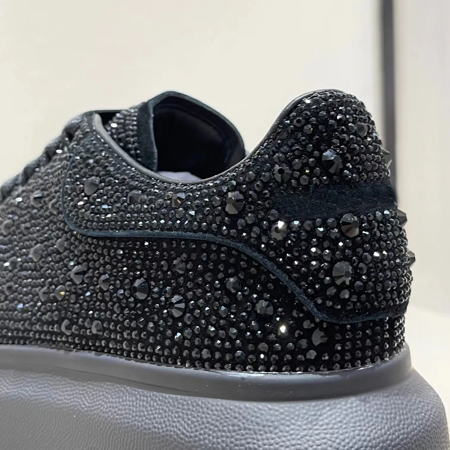 New Alexan lovers casual mens shoes thickened soles nonslip womens sports shoes