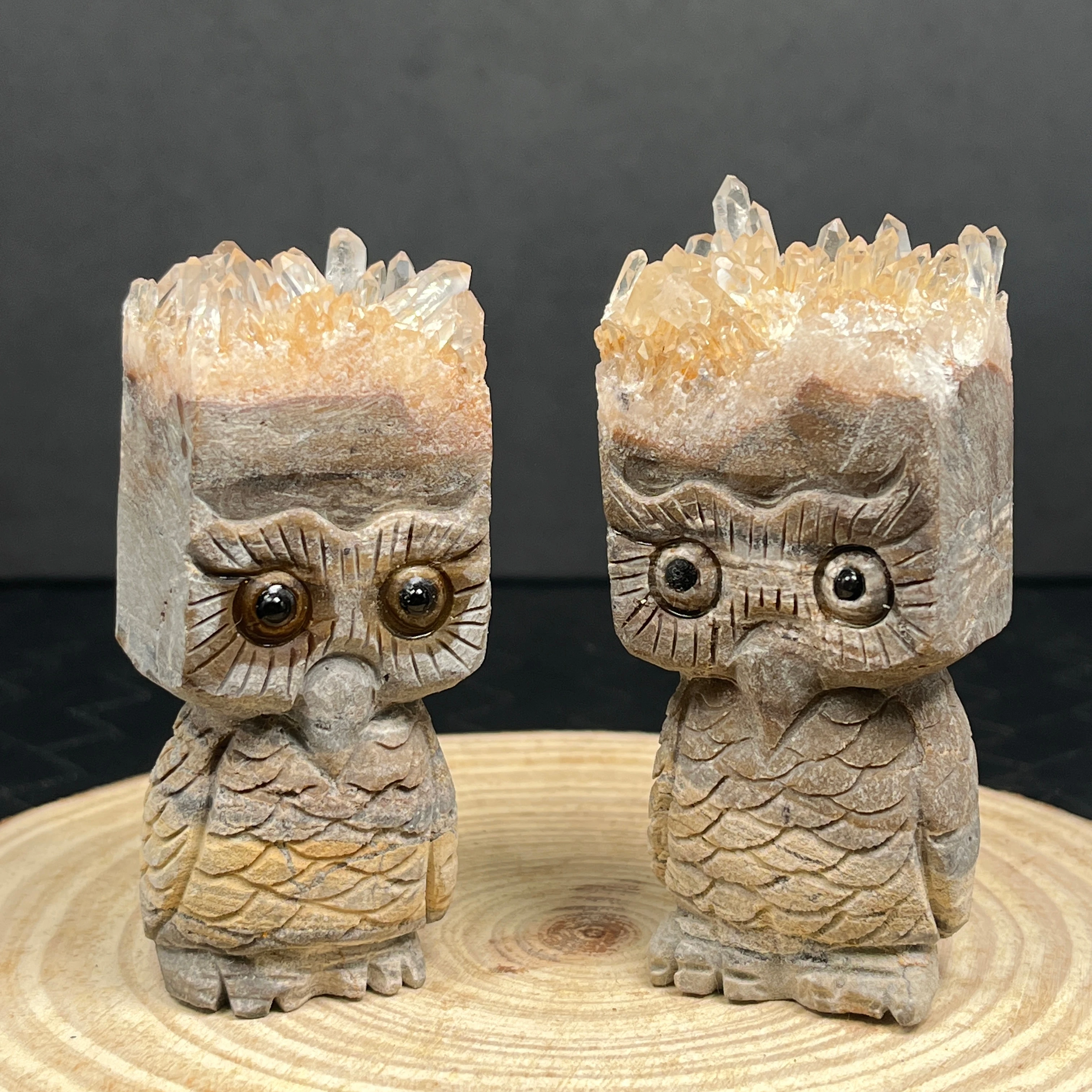 卸売り彫刻されたFanshi天然石英クラスターフクロウDruzy Birdピクシー