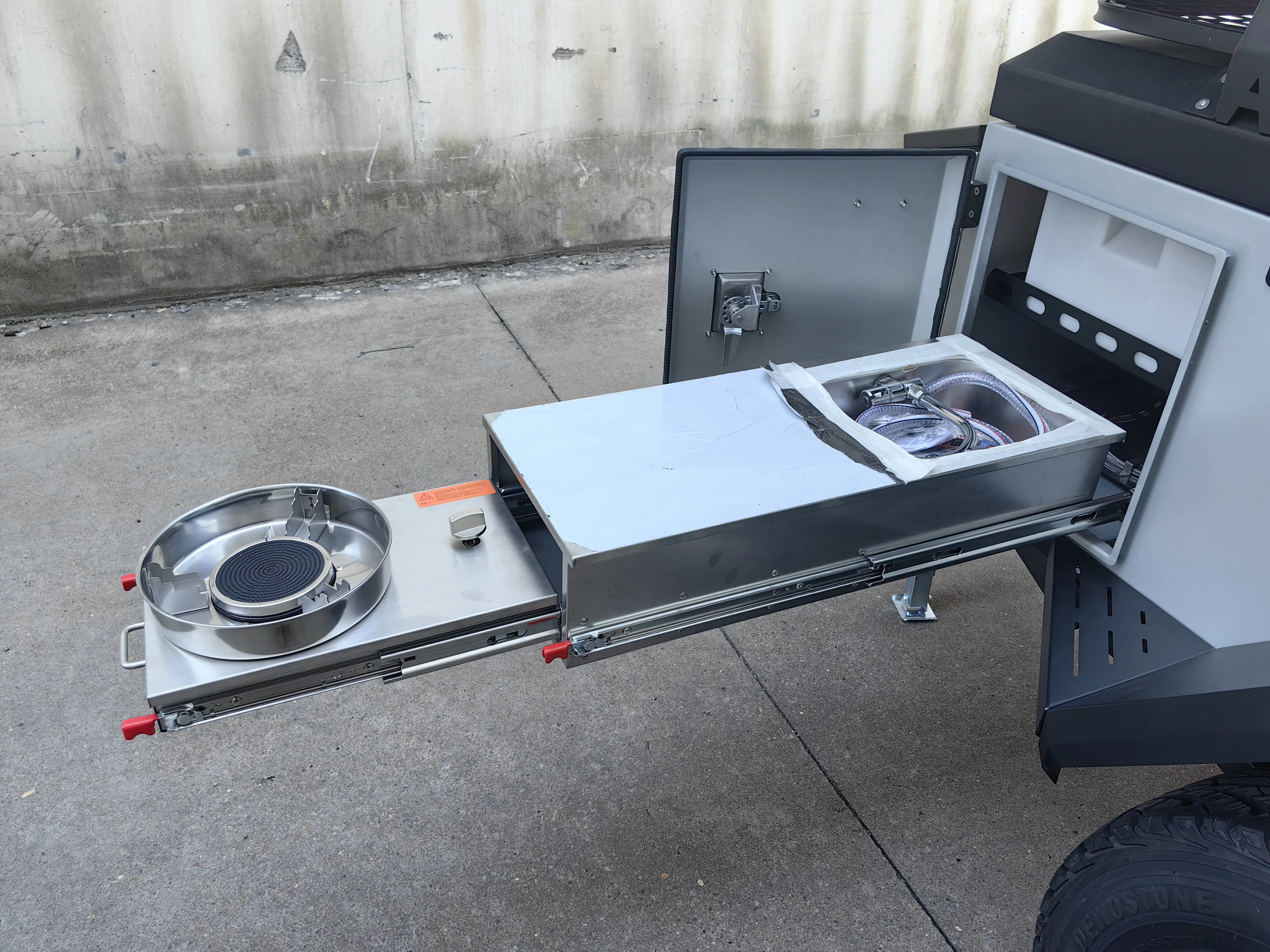 Independent Suspension Off-road Vehicle, Travel Camping Trailer  