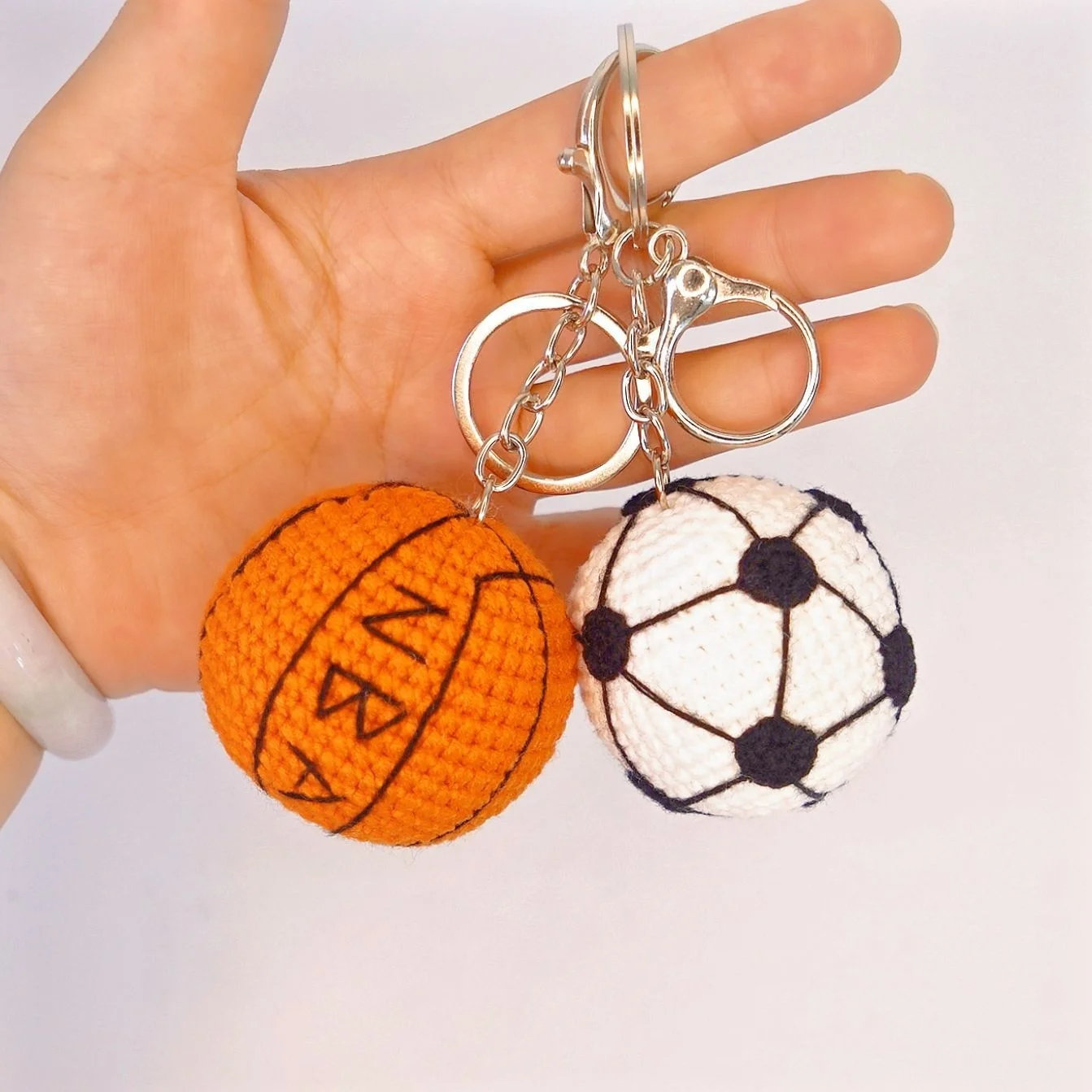 Basketball-Schlüsselanhänger Mit Beweglichem Ring – Stylisches Taschen-Accessoire Von H-Customs, Als Geschenkidee