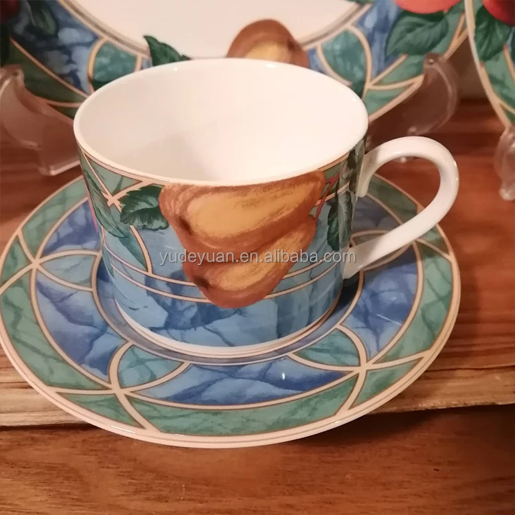 Indonesia Style Printed Decal Design Tableware Fine Porcelain Custom Made Bone China Dinnerware Ceramic Dinner Set