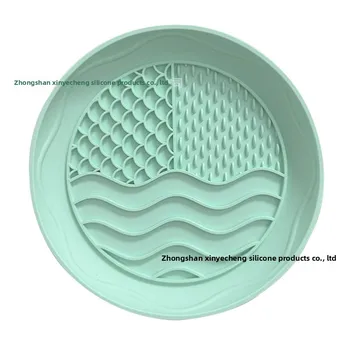 Fengrong Eco-Friendly Slow Food Bowl Silicone Licking Plate Pet Feeder Outdoor Pets Puzzle with Hidden Leakage Feature