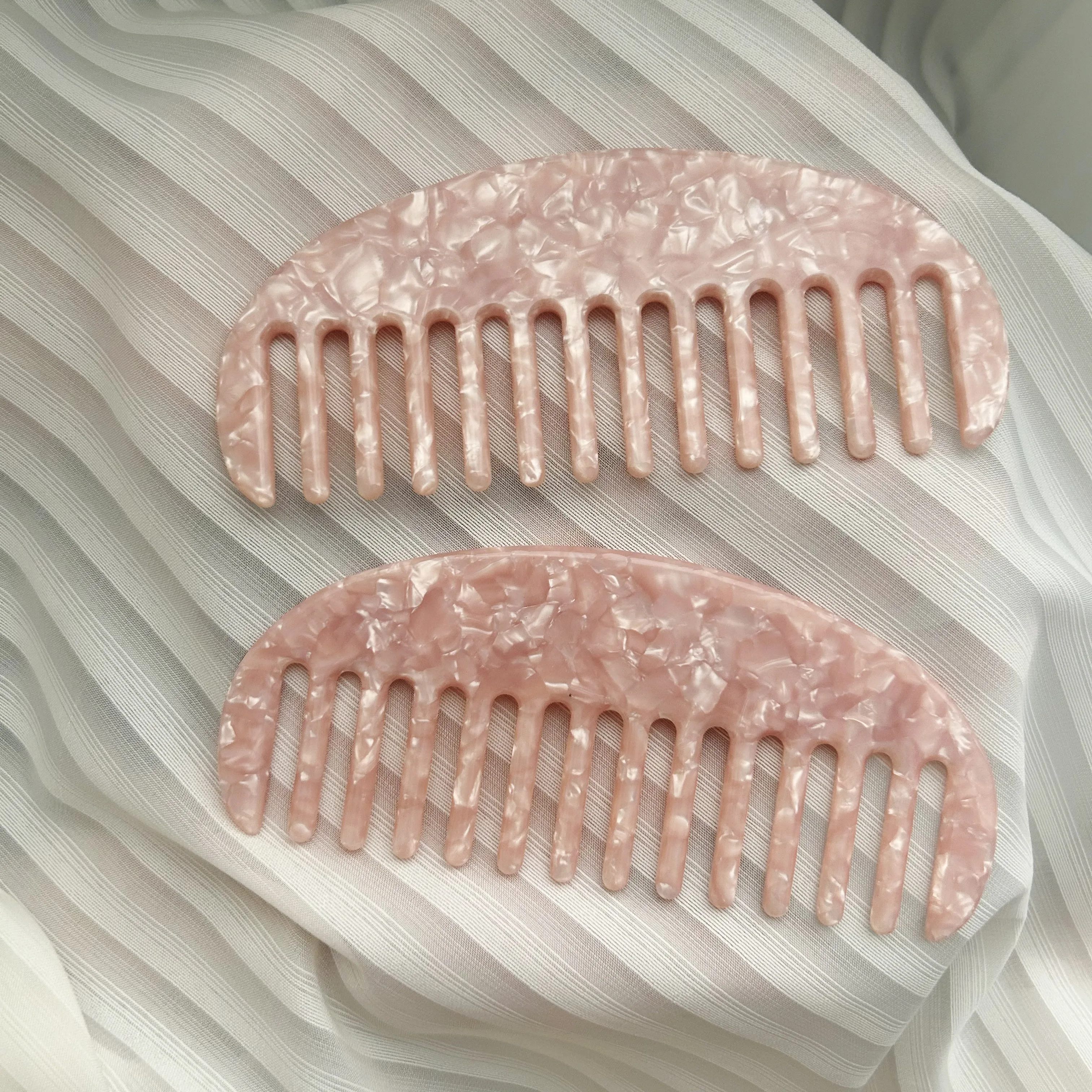 Расческа для волос из ацетата