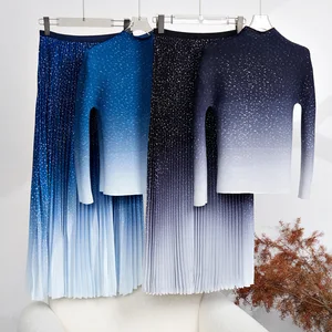 Woman Fashion Two Piece Sets Long Sleeve Pleated Stretch Elastic Top and Printed Pleated Skirt 2 Piece Set