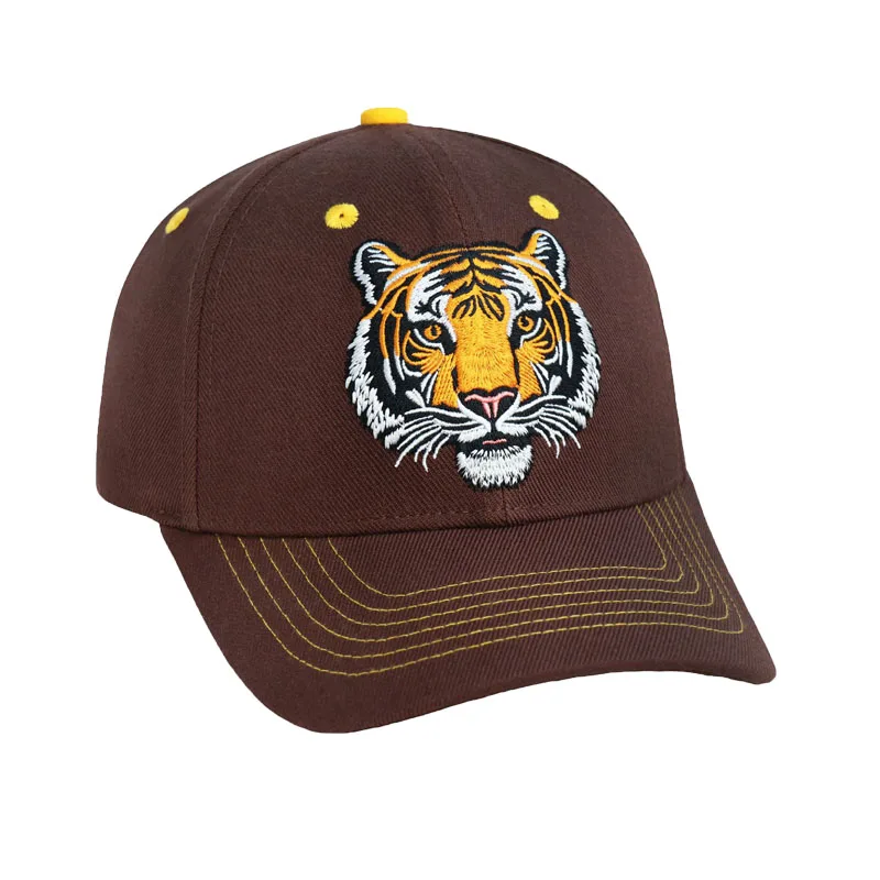 Custom Brown 6-Panel Structured Cotton Baseball Cap Street Style Snapback Hat with Tiger Embroidery Logo and Curved Brim