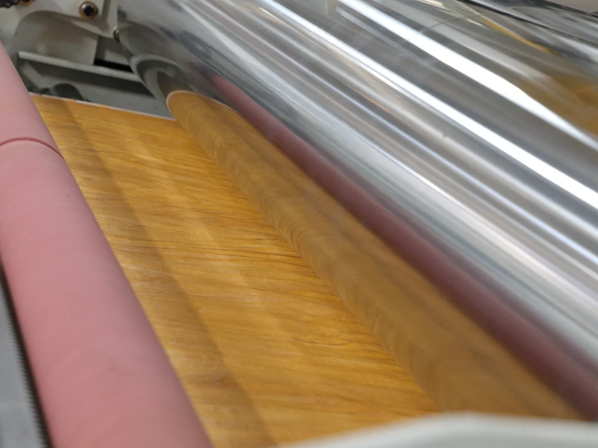MDF Wood Manufacturing Machinery Automatic Panel Lamination Line