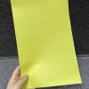 สีเหลือง