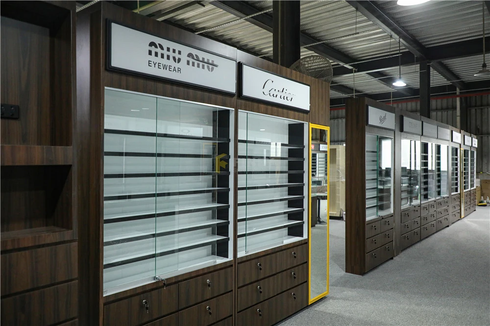 Modern Retail Optical Shop Interior Design Decoration Counter Optical Display Showcase Furniture Wooden Sunglasses Display