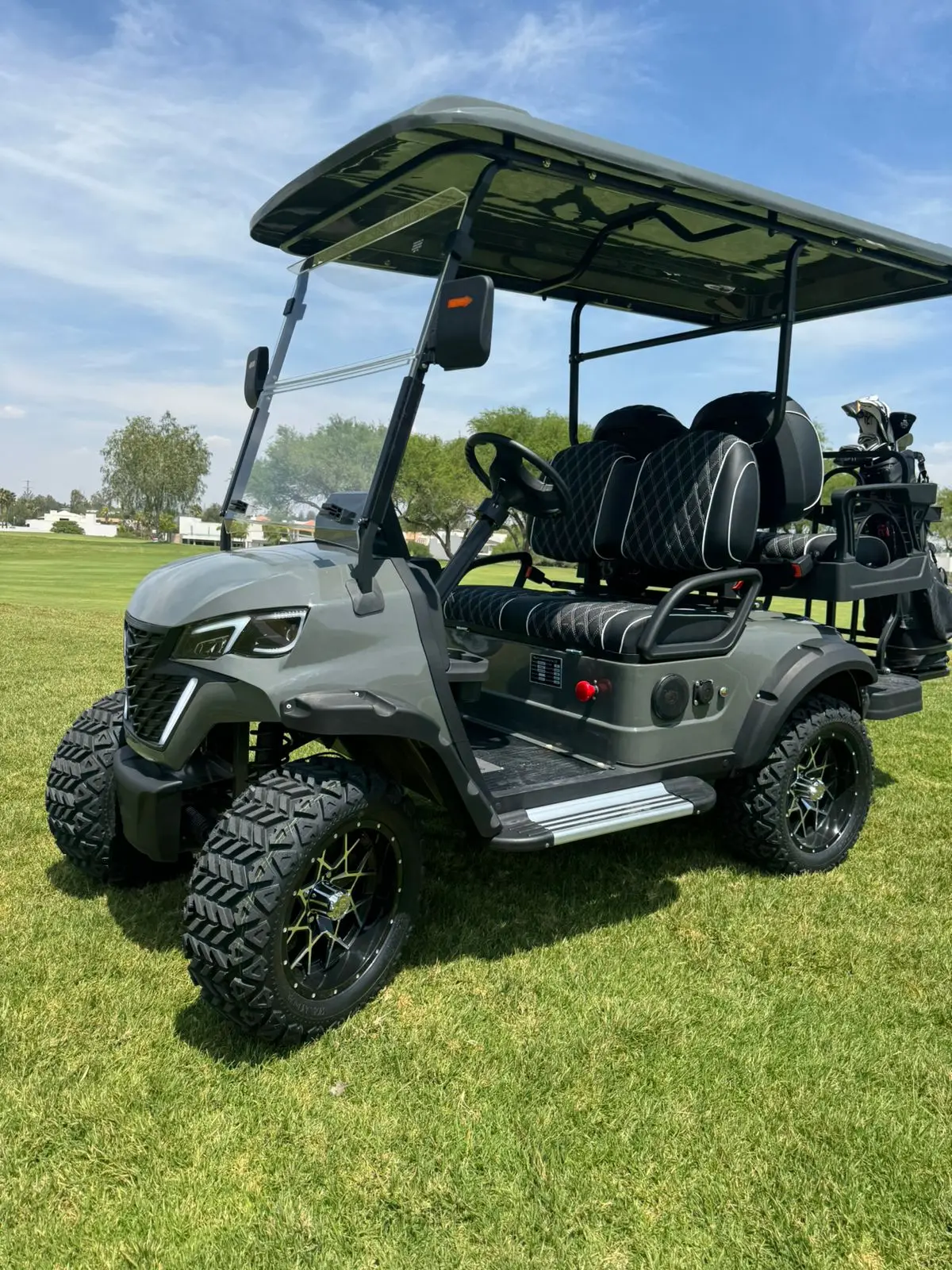 Weliftrich New Street Legal 4 Seater 6 Seater Electric 4x4 Golf Cart