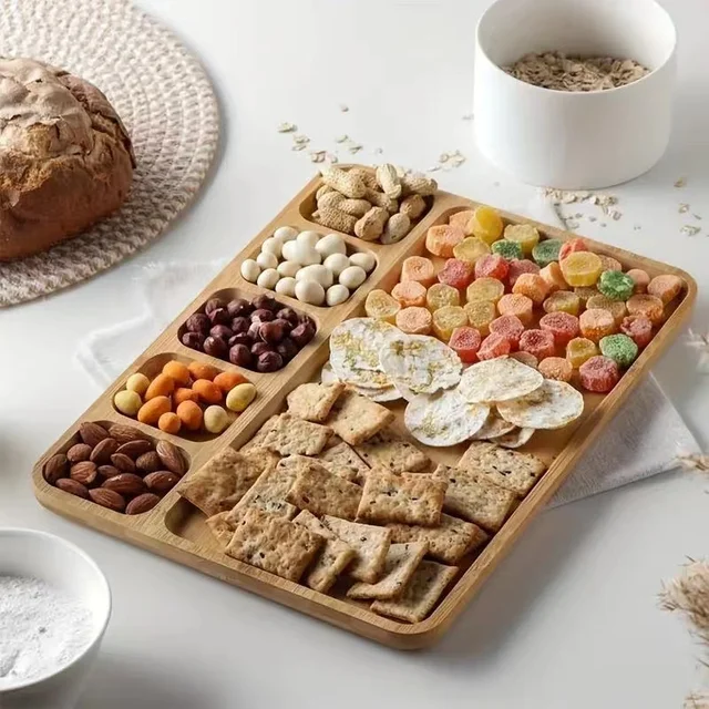 Premium Food Grade Natural Bamboo Snack Food Tray Multi-compartment Snack Biscuits Candy Plate Fruit Dessert Dish